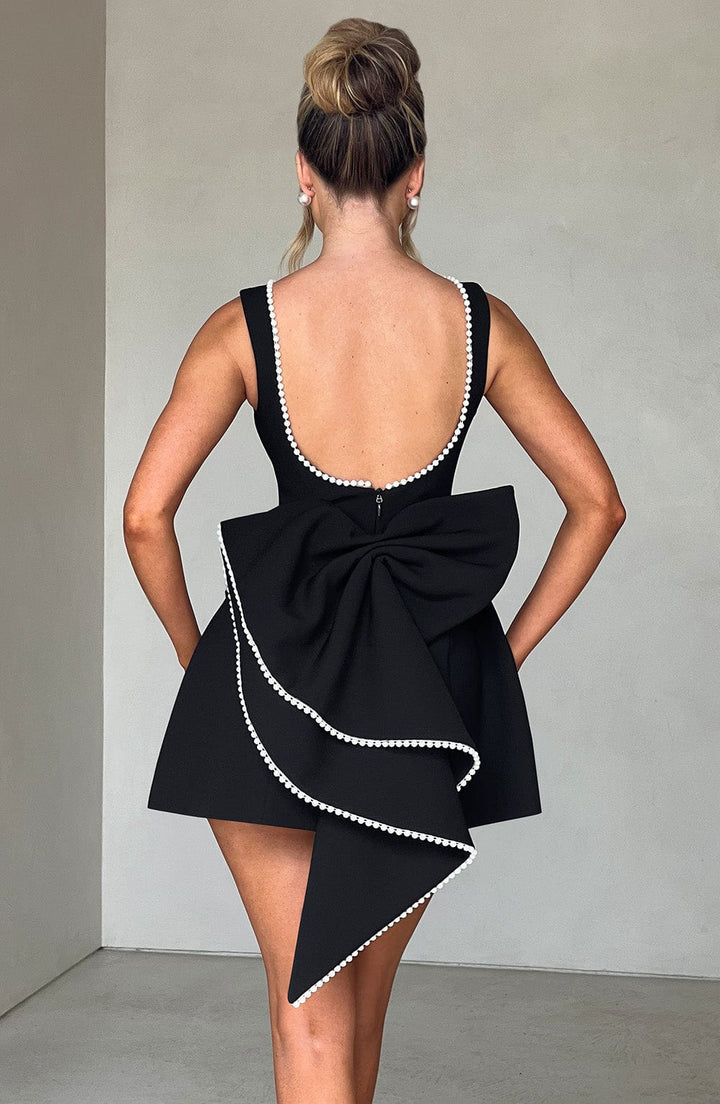 Shay | Women’s Chic Mini Dress