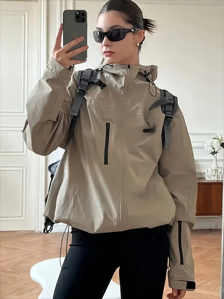 Jelyn | Women’s Stylish Hooded Windbreaker
