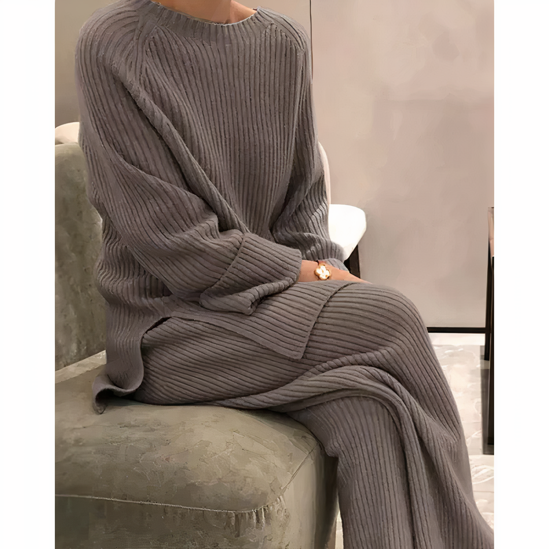 Sable | Women’s Sweater and Casual Pants Set