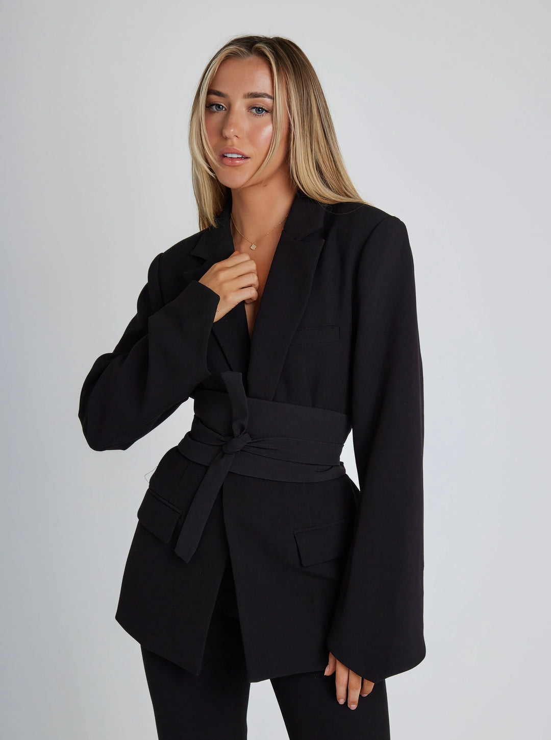 Seravine | Women’s Belted Tailored Blazer