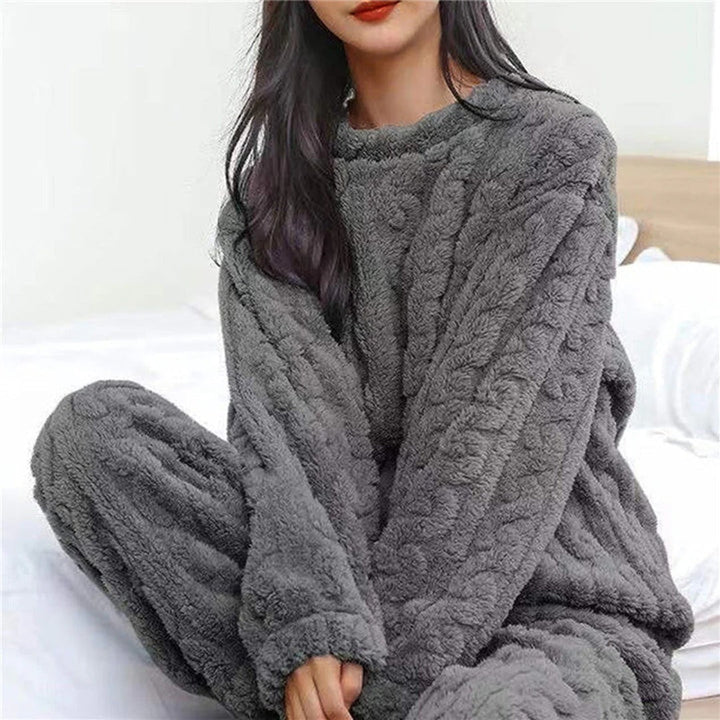 Serenila | Women’s Cable Knit Pajama Set