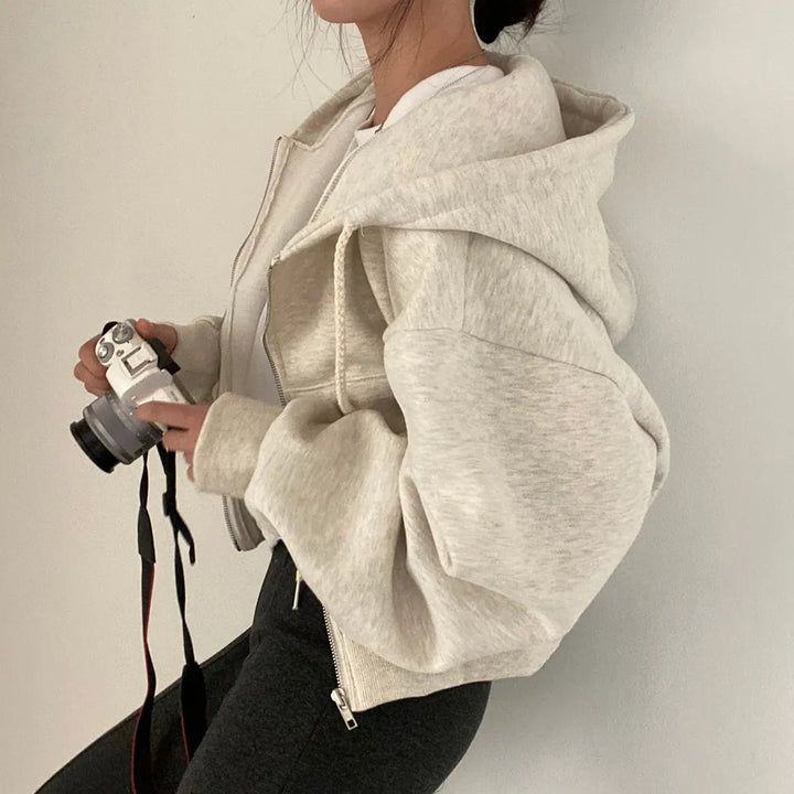 Selvarina | Women’s Zippered Wide Sweatshirt